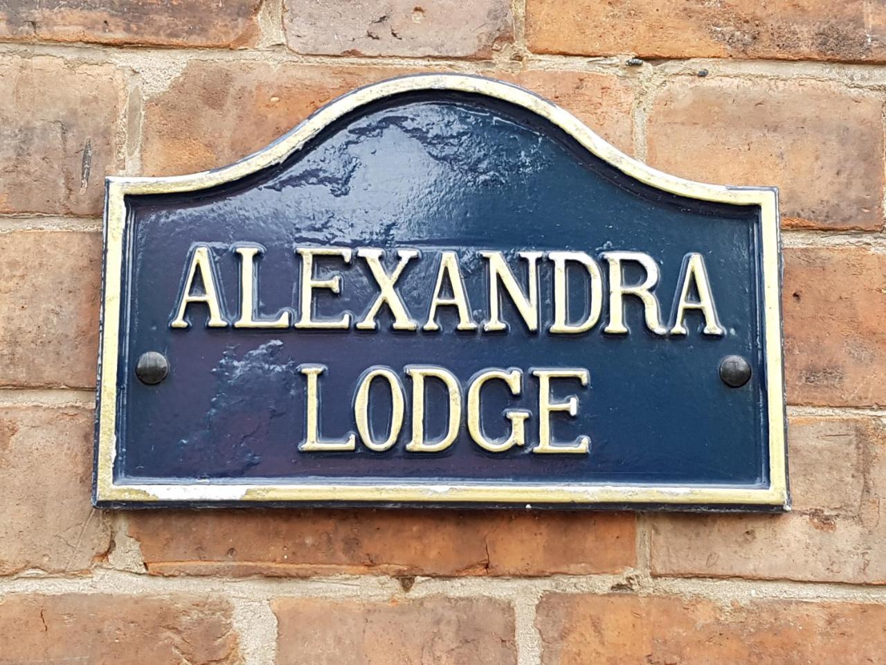 Alexandra Lodge Guest House Chester Exterior foto